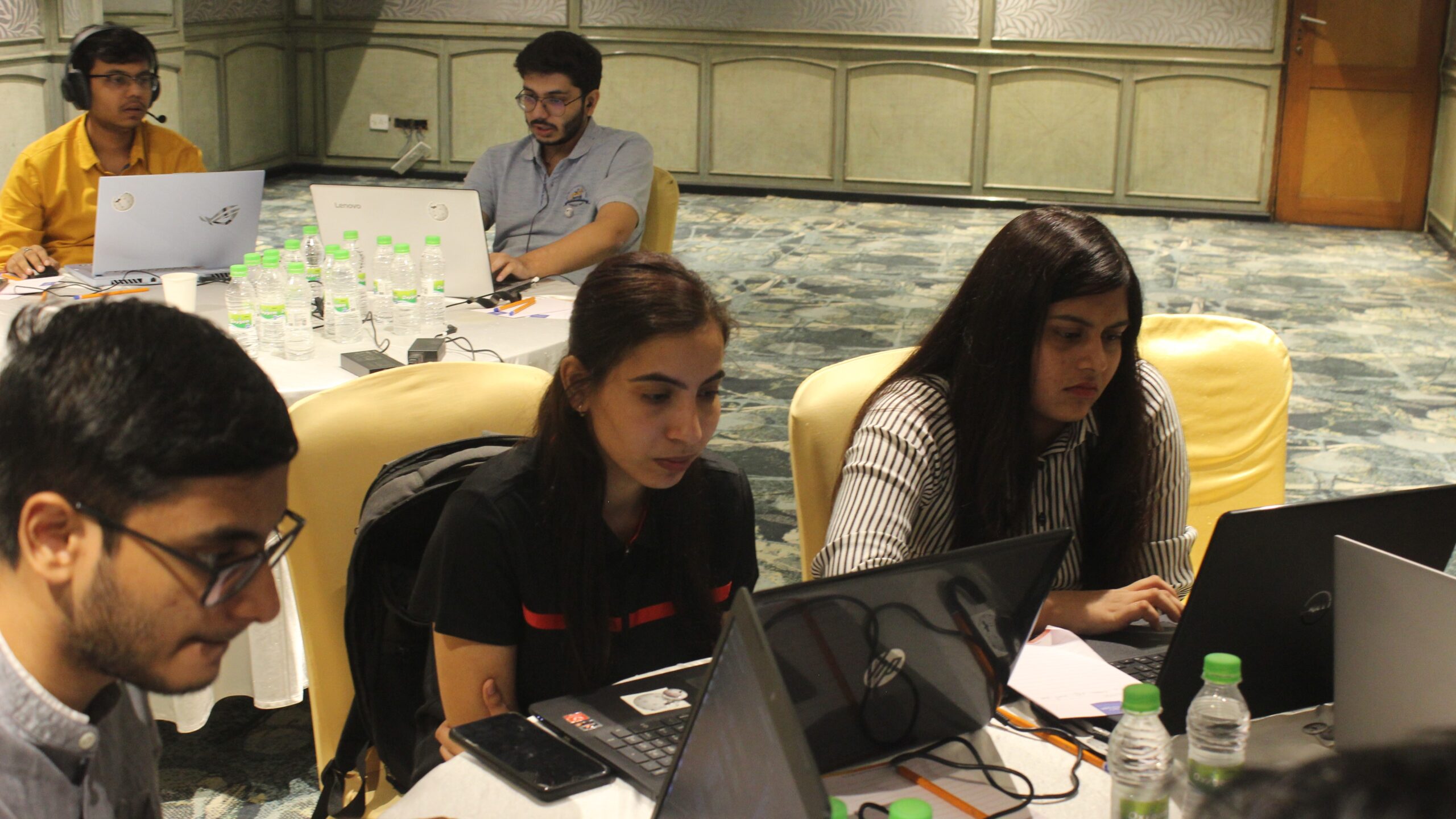 Indian youngsters in the digital age.