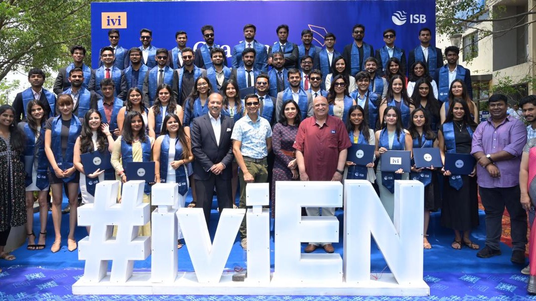 The founding class of the I-Venture Immersive (ivi) programme at ISB.