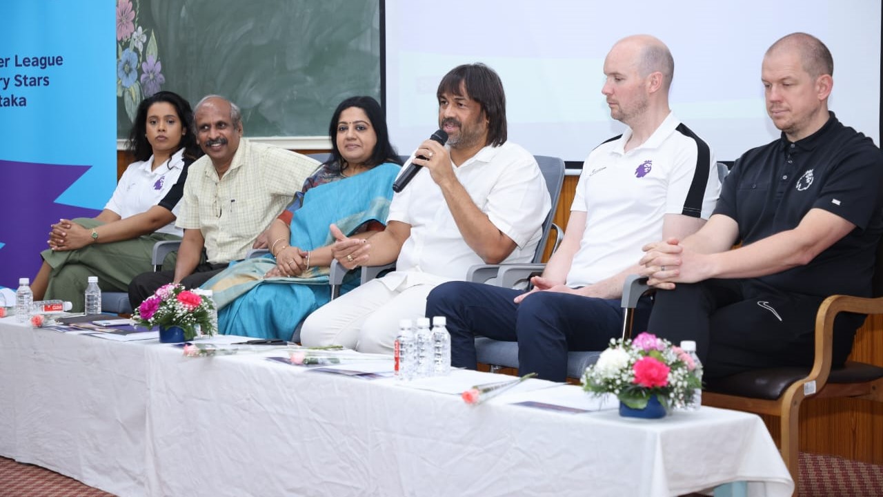 Minister for School Education and Literacy, Madhu Bangarappa, speaks to Physical Educators during the press meet.