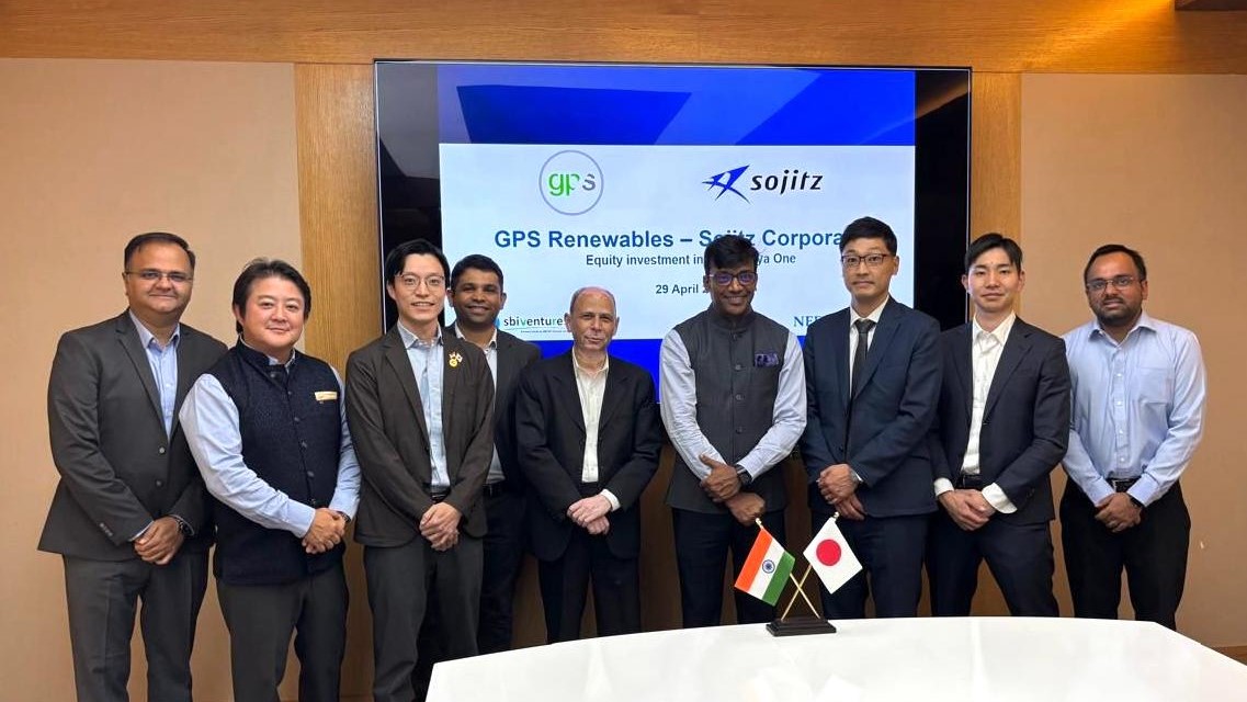 Senior officials of Sojitz Corporation with their Indian renewable energy sector collaborators.