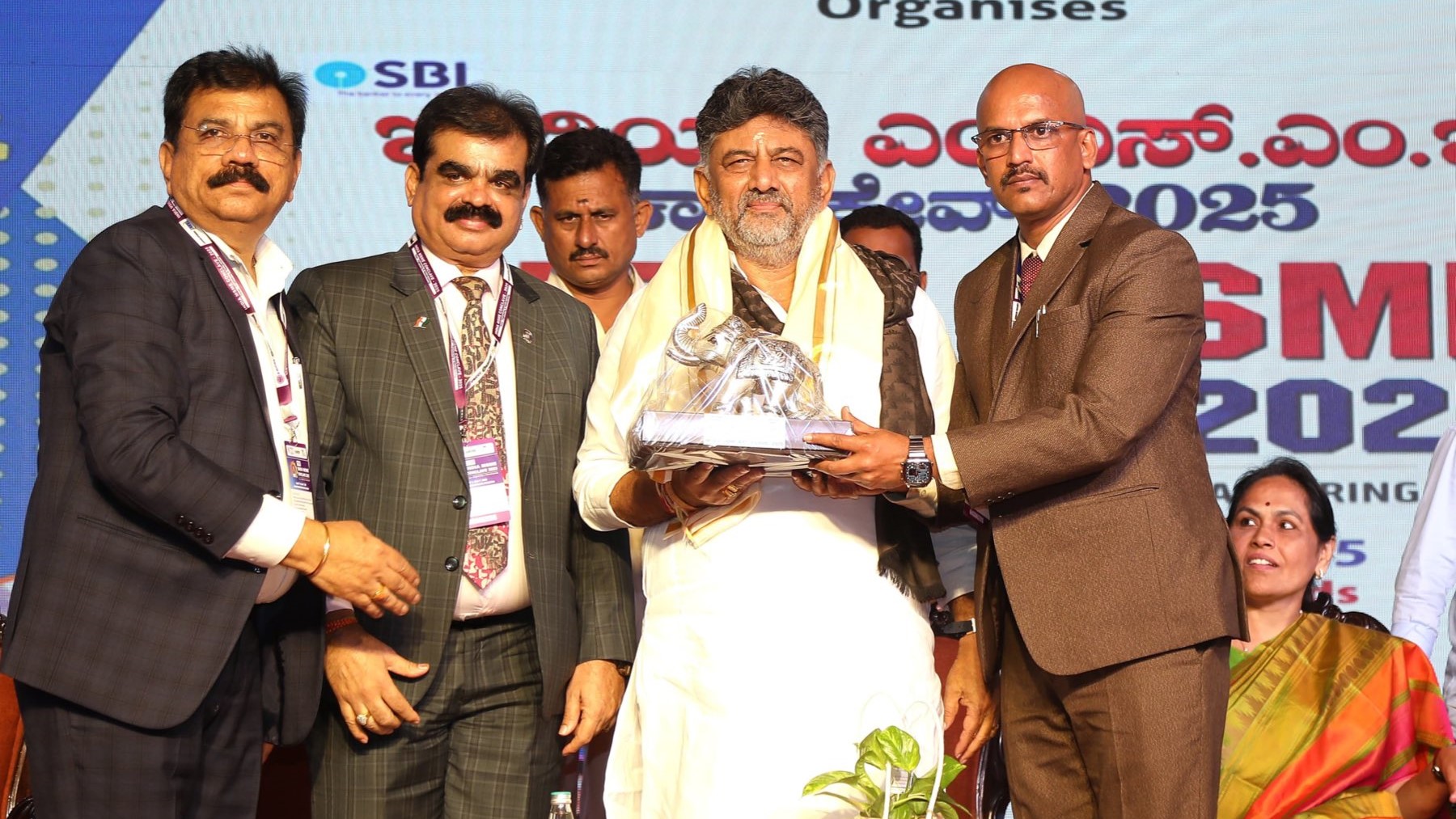 Visuals from the MSME Conclave held in Bengaluru recently. Seen in pictures are Ministers Shoba Karandlaje, DK Shivakumar and MB Patil.