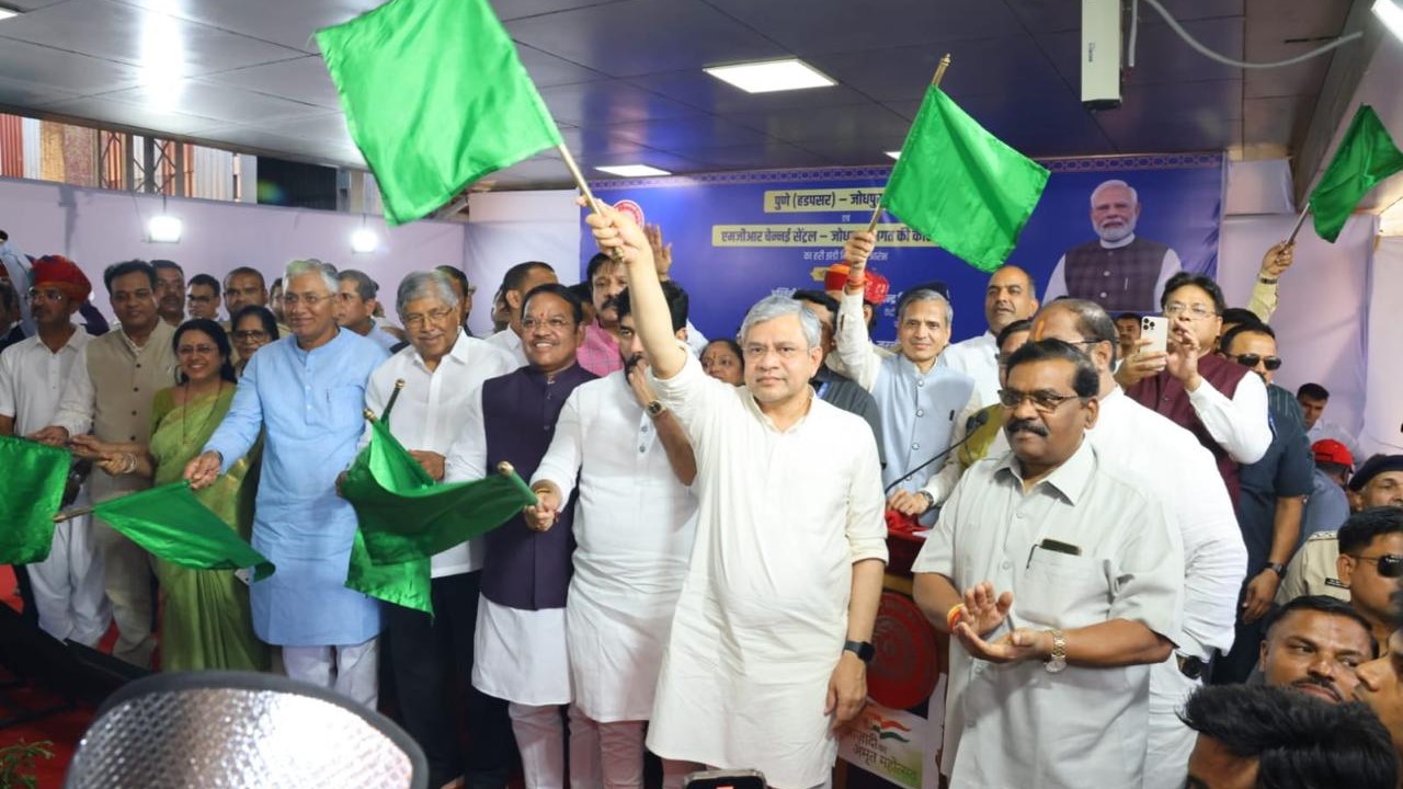 Union Railway Minister Ashwini Vaishnaw flagging off the two new trains.