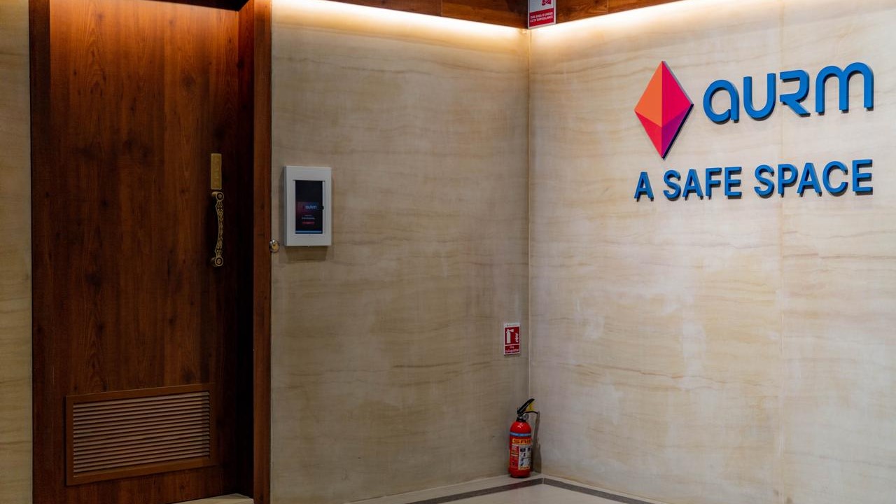 The customised and community safe depository experience by Aurm.