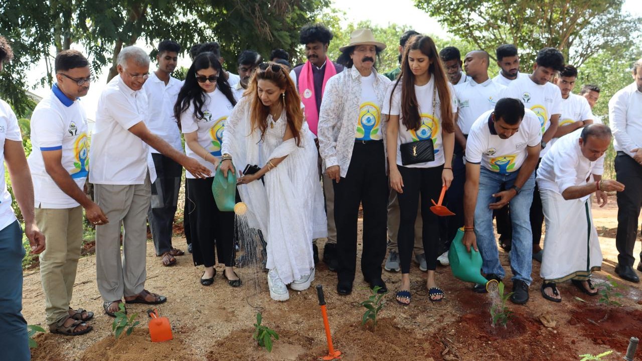 Practitioners performing 'Harit Yoga' at Prestige Golfshire in Nandi Hills recently. The event was supported by the Ministry of AYUSH.