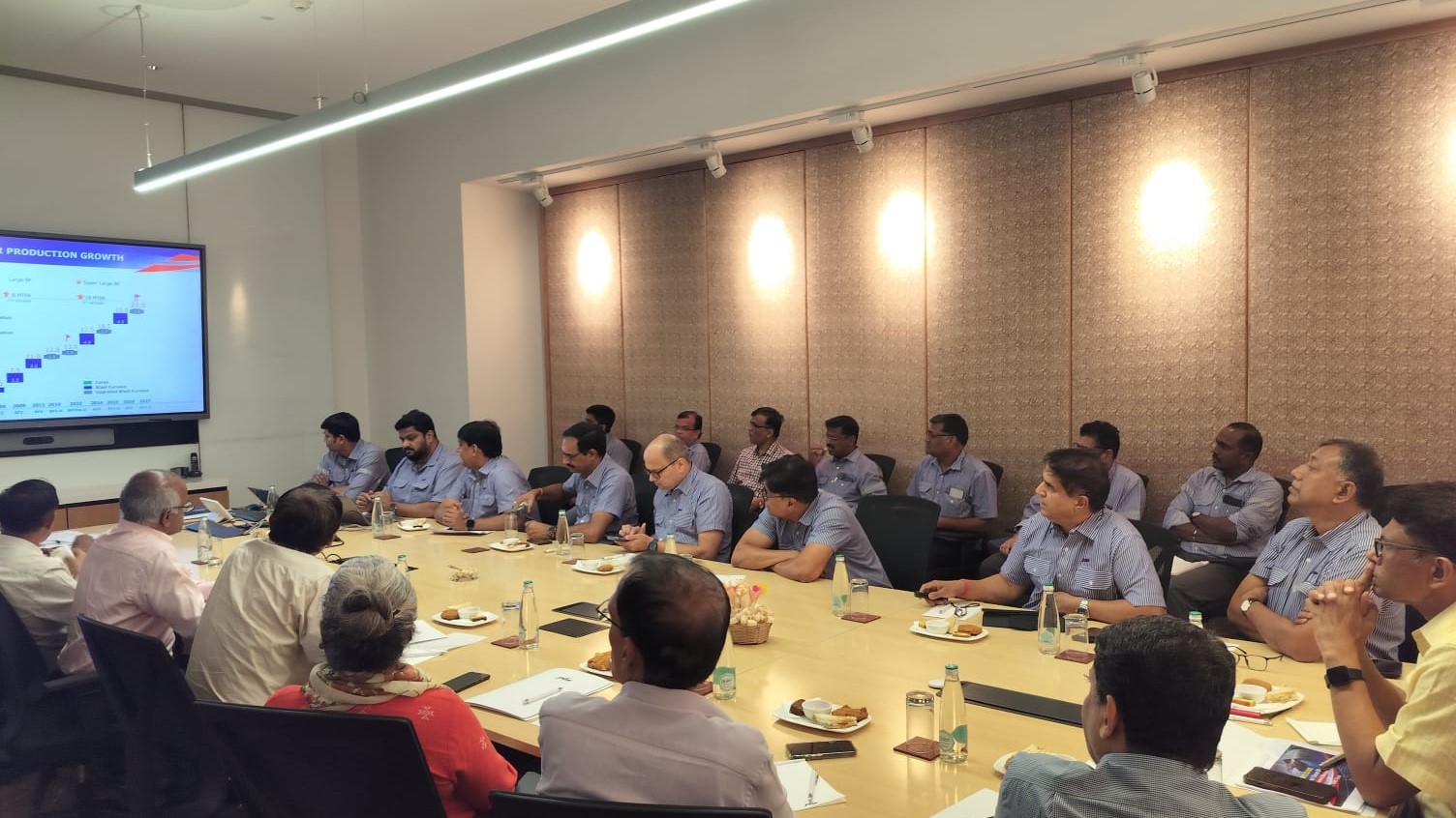 Senior officials of the South Western Railway in discussions with JSW Steel staff during the inspection visit.