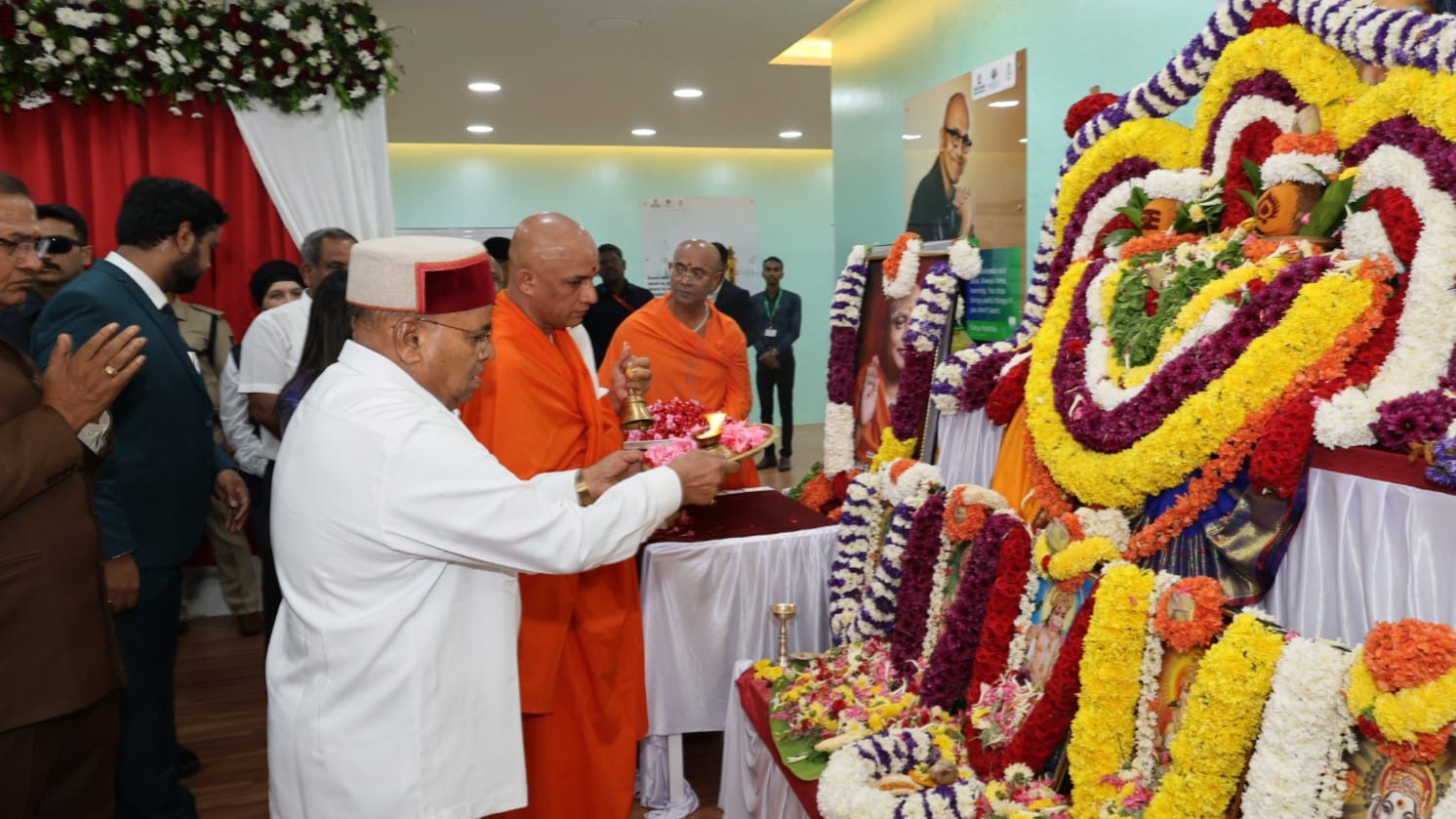Visuals from the inauguration of the skill development centre at KSOU, Mysuru.