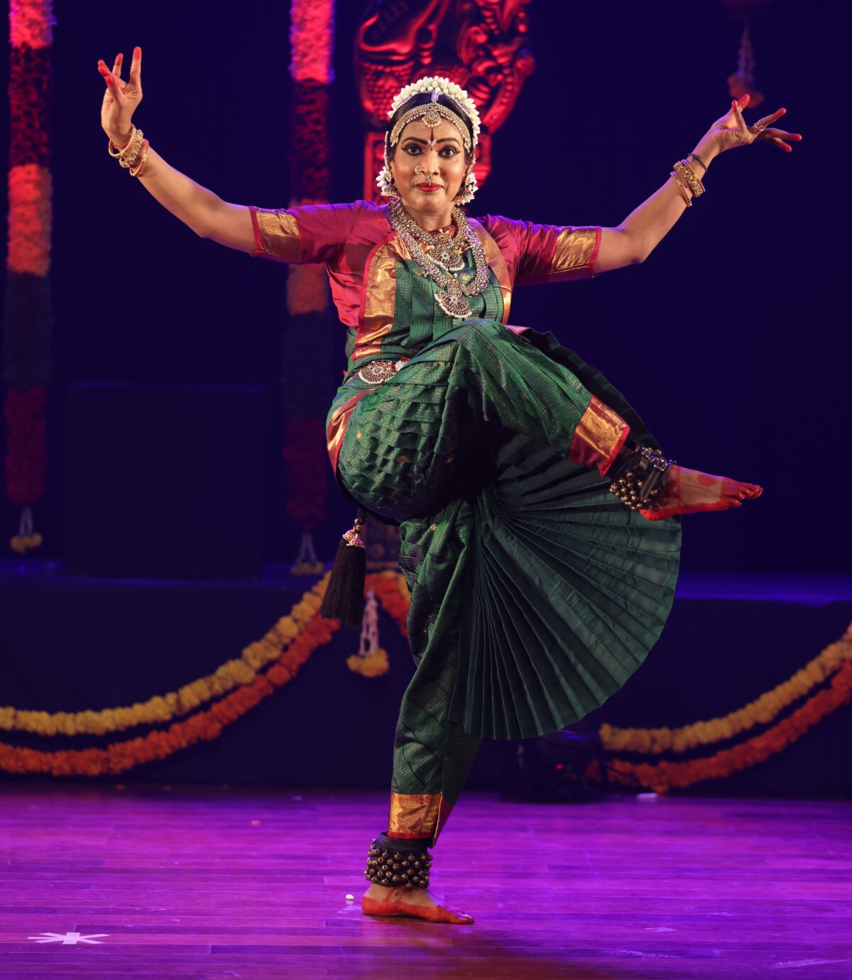 Visuals of Seema Anil on song, and the entire team of artists along with the distinguished guests on the occasion.
