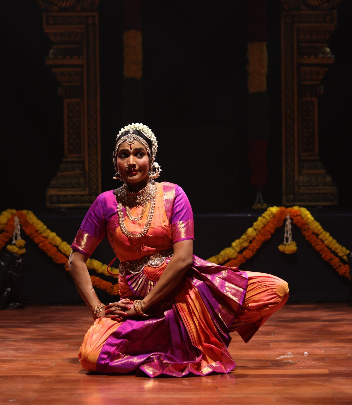 Visuals of Seema Anil on song, and the entire team of artists along with the distinguished guests on the occasion.