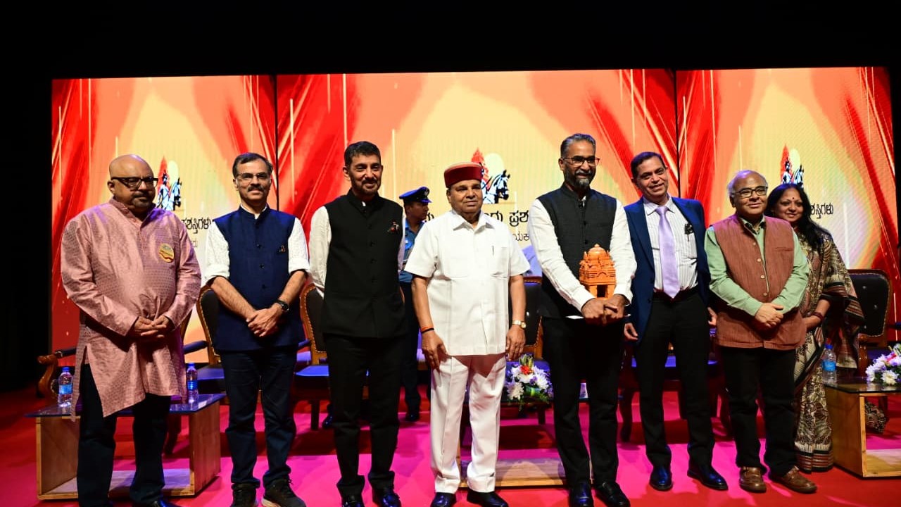The Karnataka Governor at the awards ceremony in Bengaluru.
