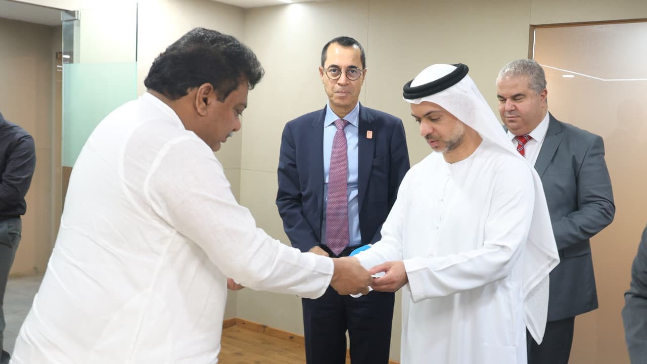 The leadership of DUCAB meeting Karnataka Industries Minister MB Patil in Bengaluru recently.