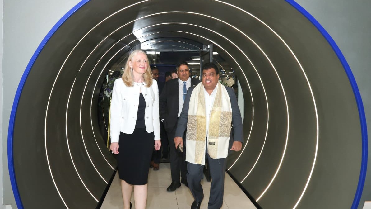 Karnataka Industries Minister MB Patil along with business leaders of Rolls-Royce at the GCC in the city.