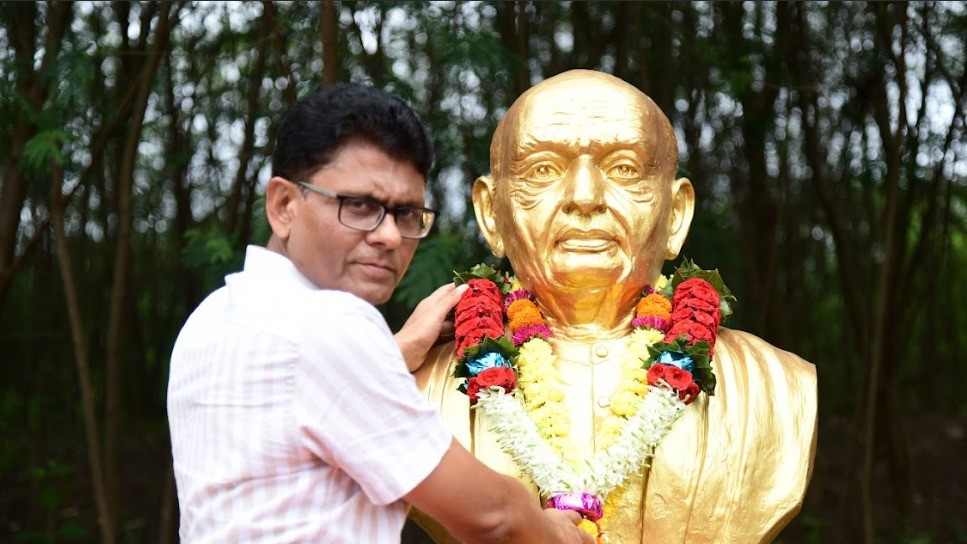 Railway officers observing Vigilance Awareness Week in Hubballi and Bengaluru.