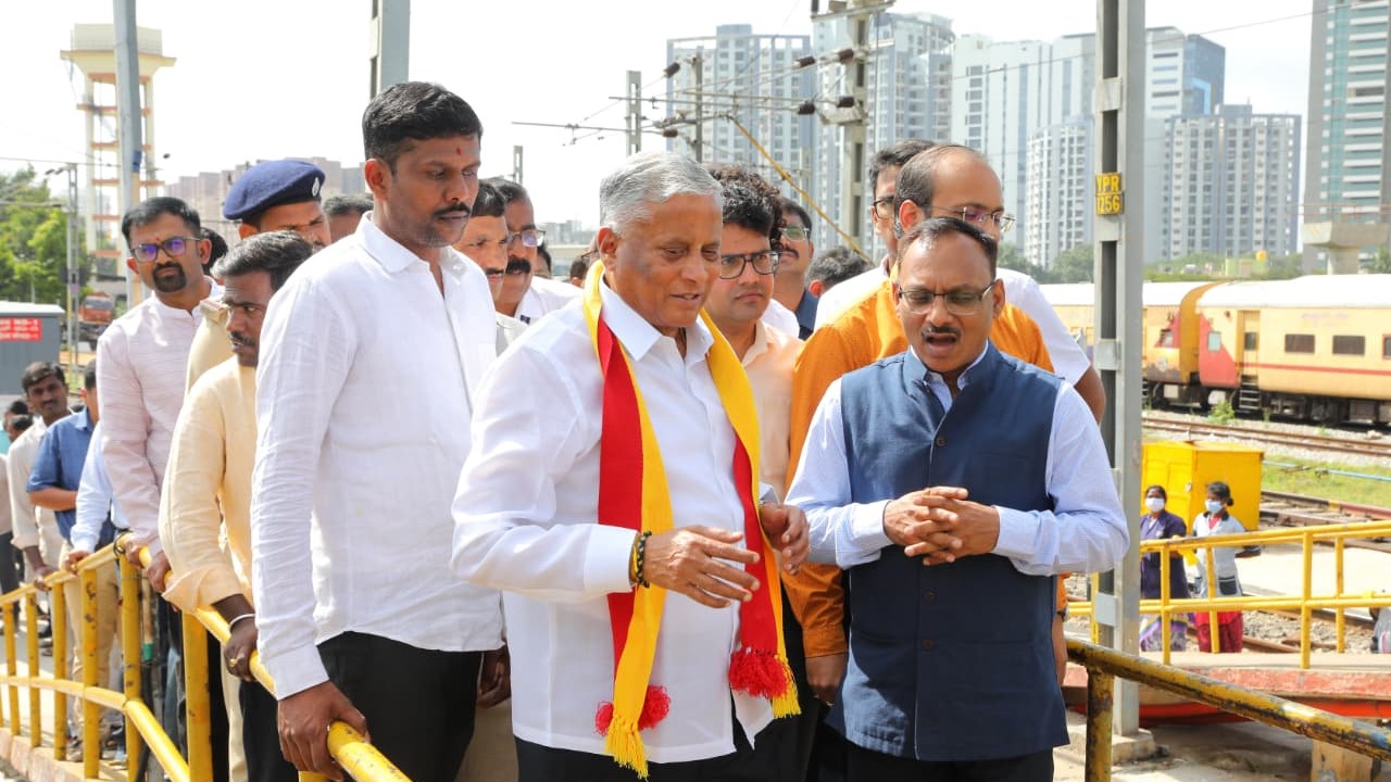 Union MoS for Railways, V Somanna, at the Yesvantpur Coaching Depot, along with senior officers.