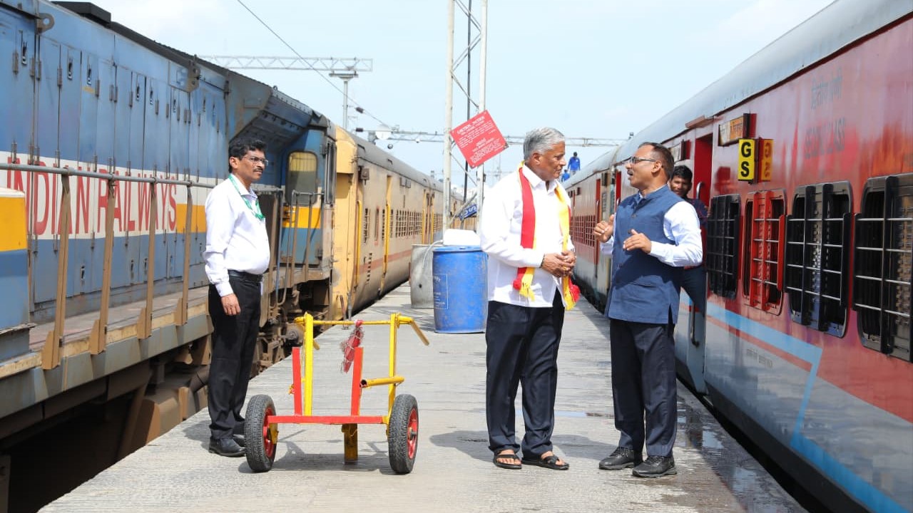 Union MoS for Railways, V Somanna, at the Yesvantpur Coaching Depot, along with senior officers.
