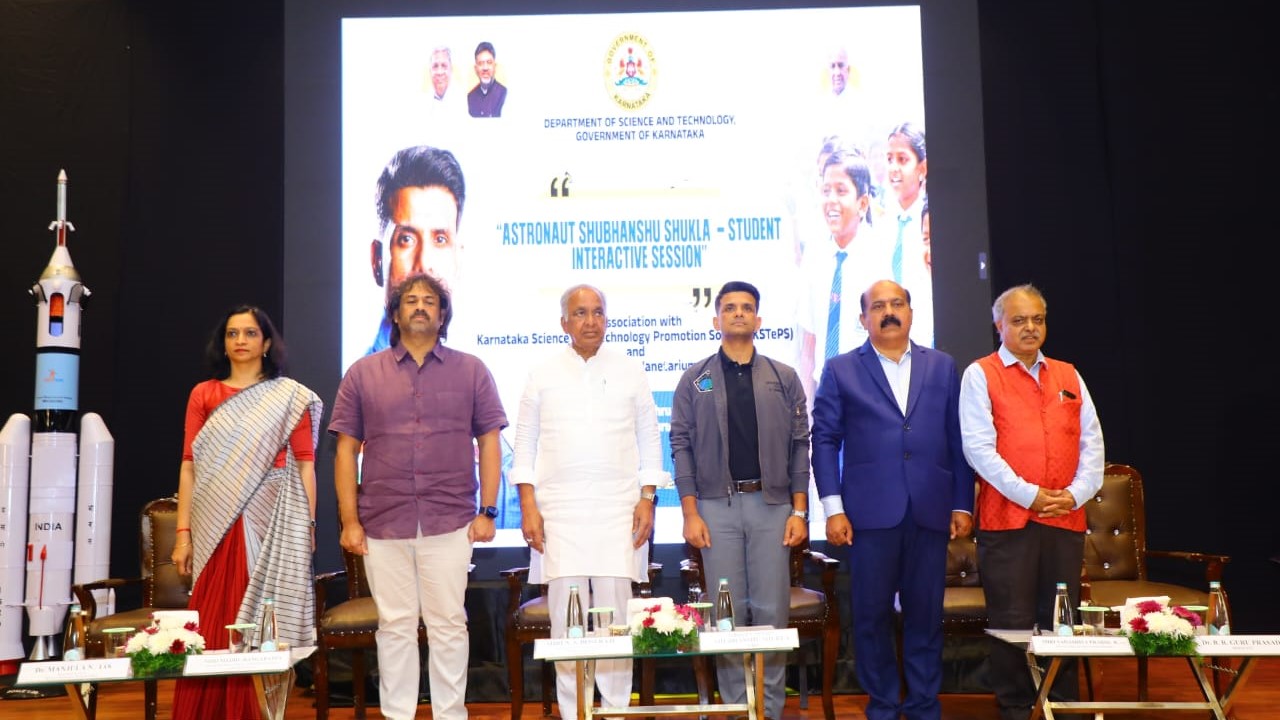 Astronaut Group Captain Shubhamshu Shukla interacting with city youth.