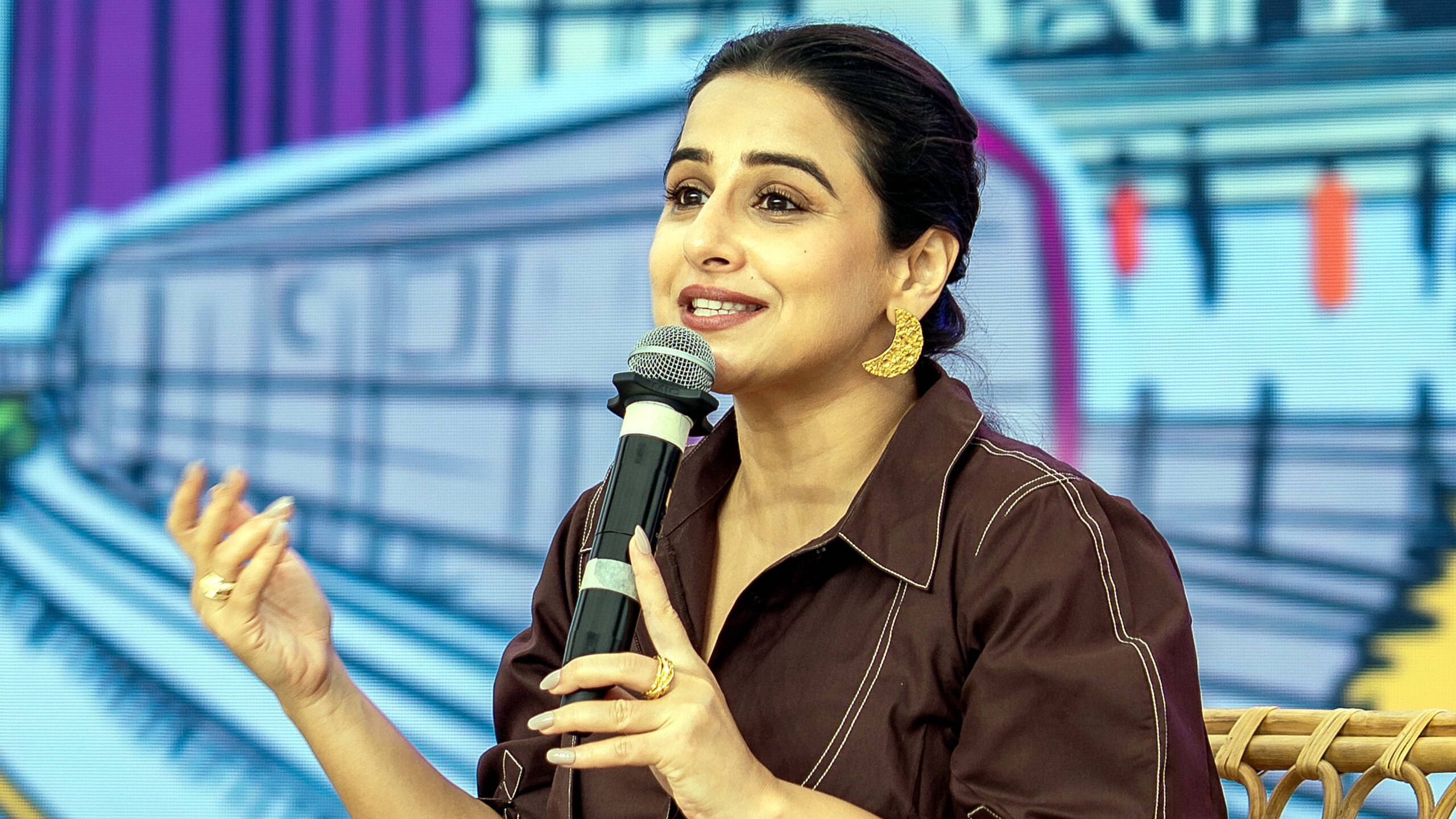 Actor Vidya Balan addressing students at the ALF 2026.