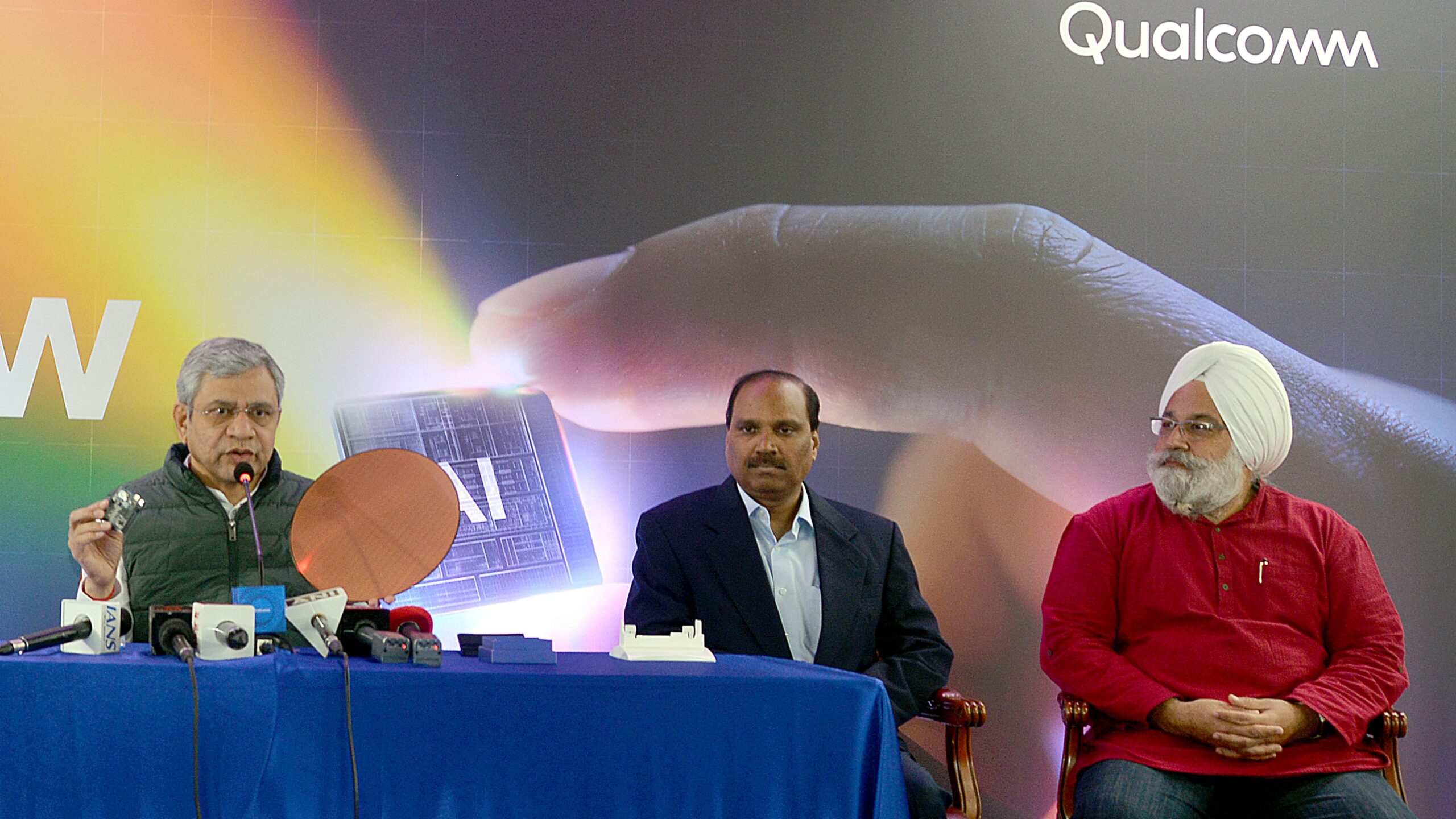 The Qualcomm India leadership addressing the media recently.