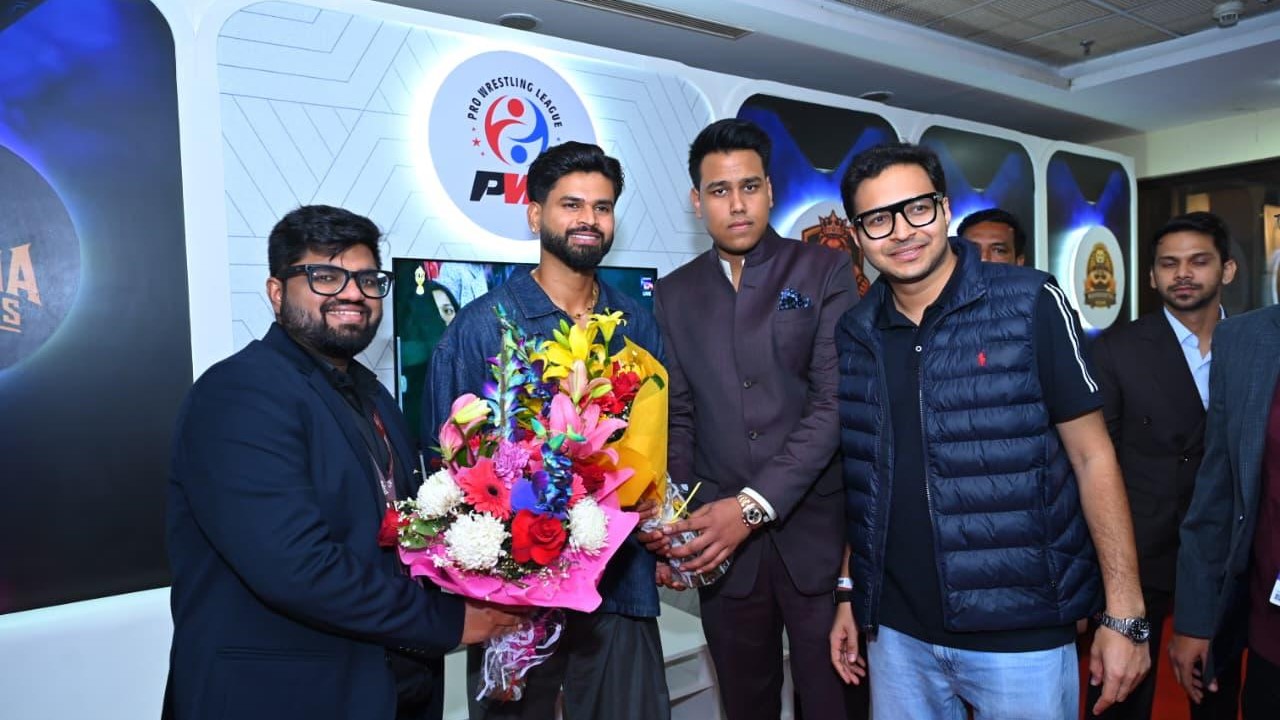 Indian wrestlers, politicians and actors were highlights at the Pro Wrestling League finals recently.