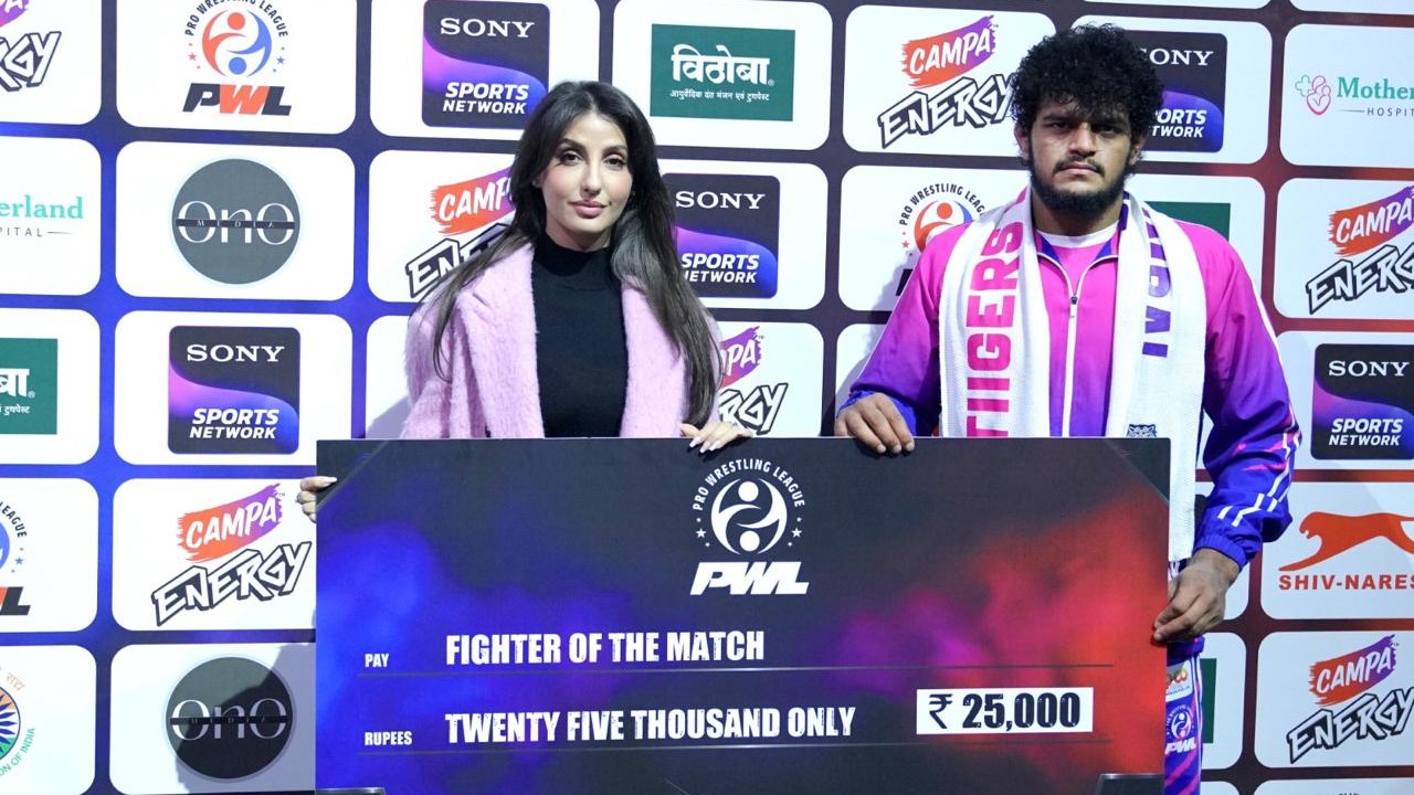 Indian wrestlers, politicians and actors were highlights at the Pro Wrestling League finals recently.