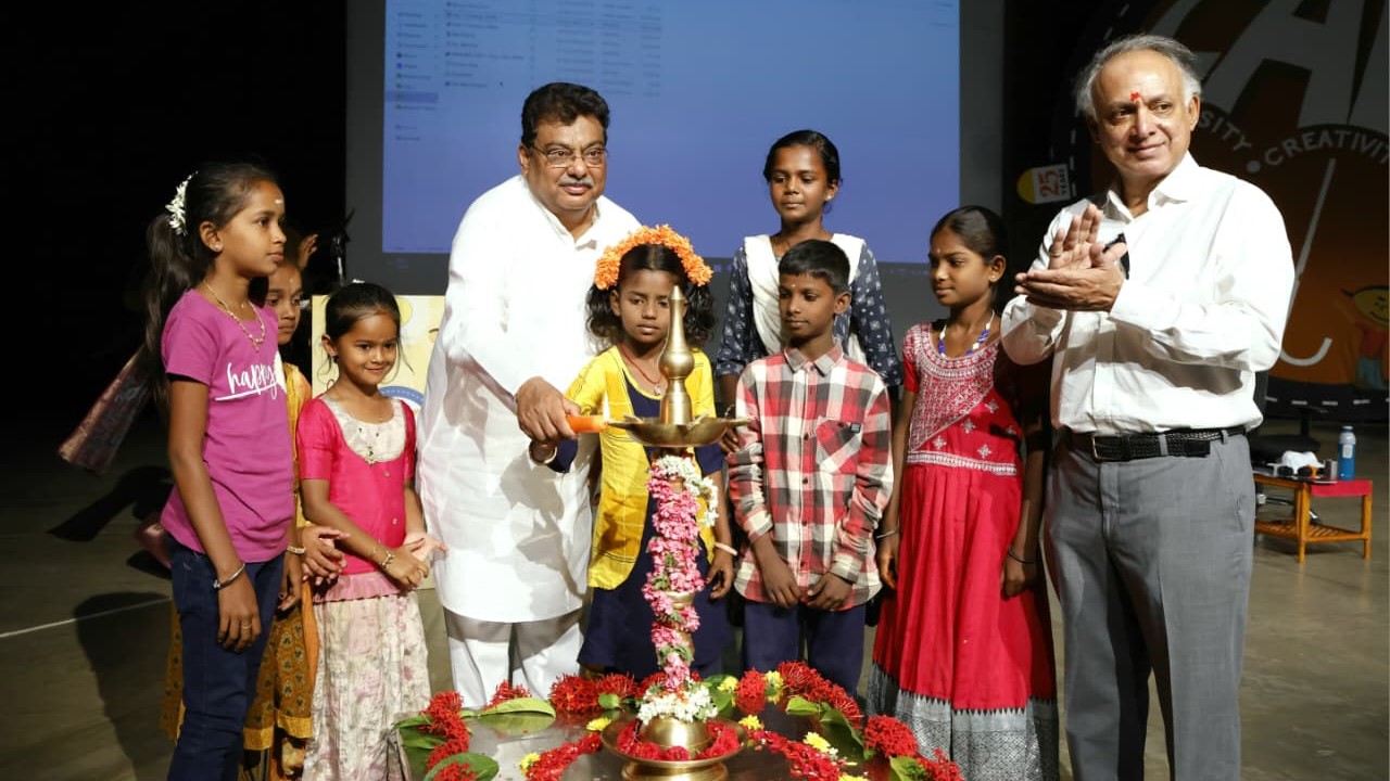Karnataka Industries Minister MB Patil at scientist Ramji Raghavan's innovation ecosystem in Kuppam.