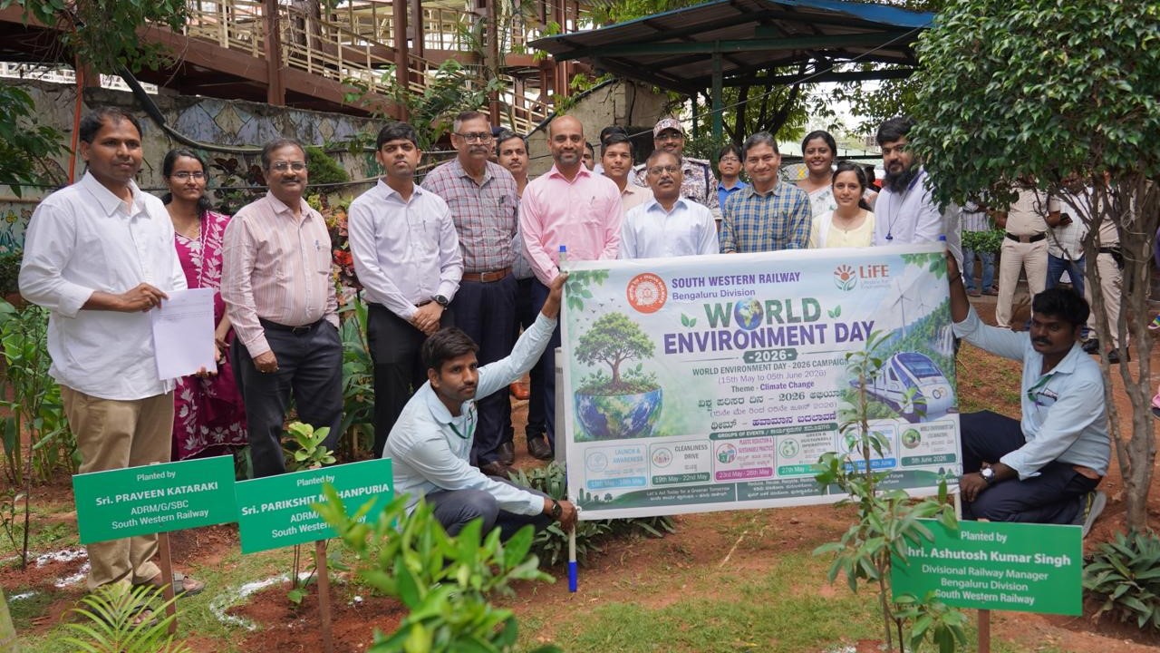 South Western Railway officials taking the pledge to honour the environment, in Bengaluru recently.