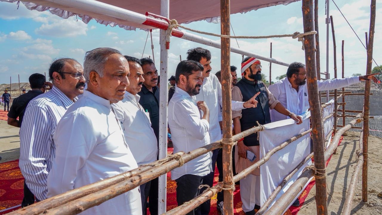 Telangana CM Revanth Reddy and former Irrigation Minister N.S.Boseraju inspect water infrastructure in Kalyan Karnataka region.
