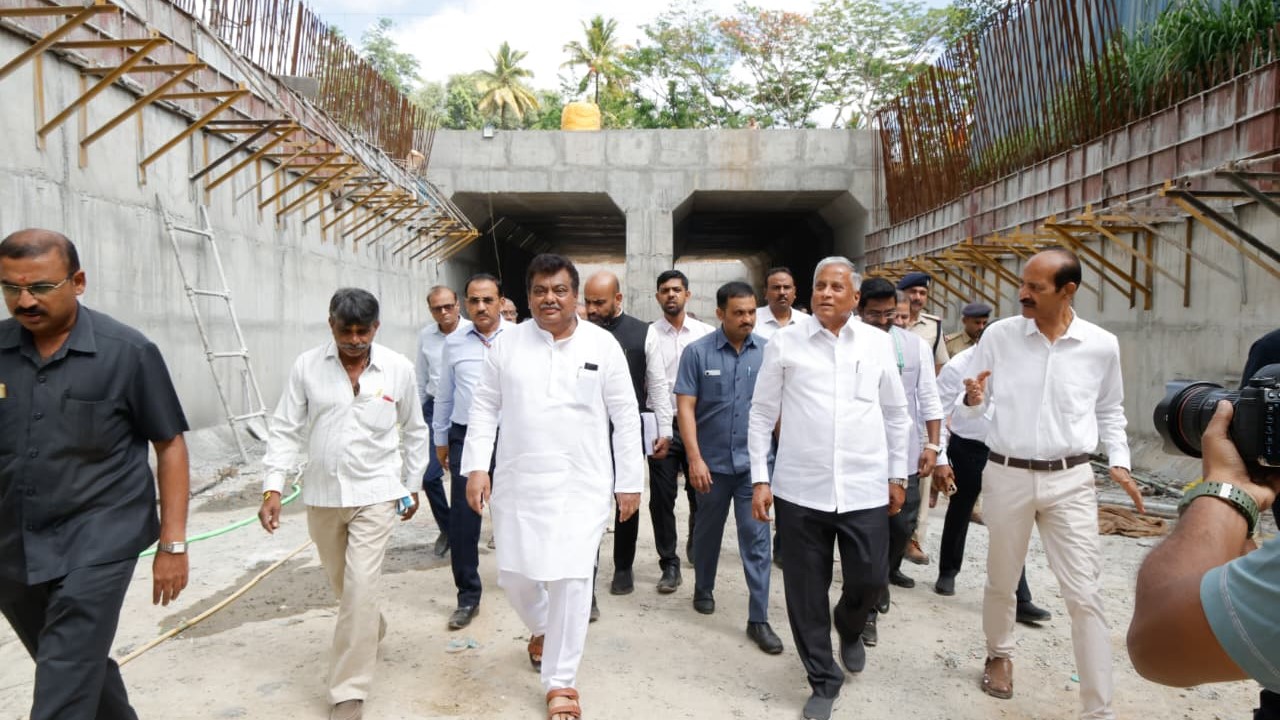 Karnataka Industries Minister MB Patil and Union MoS for Railways, V Somanna, during a recent inspection visit.